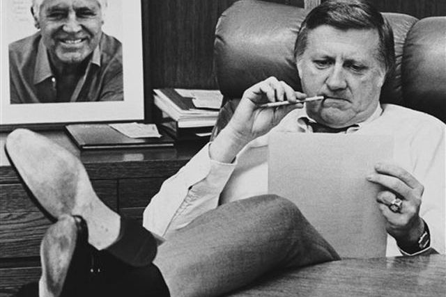 Photograph of George Steinbrenner at his desk before Game 2 of the 1981 World Seriesâand that's an autographed picture of Cary Grant